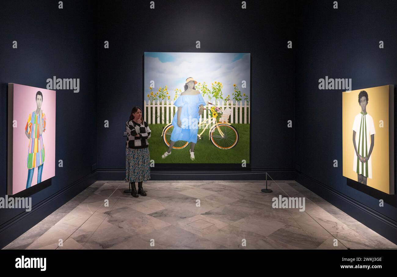 National Portrait Gallery, Londra, Regno Unito. 21 febbraio 2024. The Time is Always Now: Gli artisti Reframe the Black Figure mettono in mostra il lavoro di 22 artisti contemporanei della diaspora africana e mettono in evidenza il loro uso di figure per illuminare la ricchezza e la complessità della vita nera, dal 22 febbraio al 19 maggio 2024. Immagine: Opere di Amy Sherald. Crediti: Malcolm Park/Alamy Live News Foto Stock