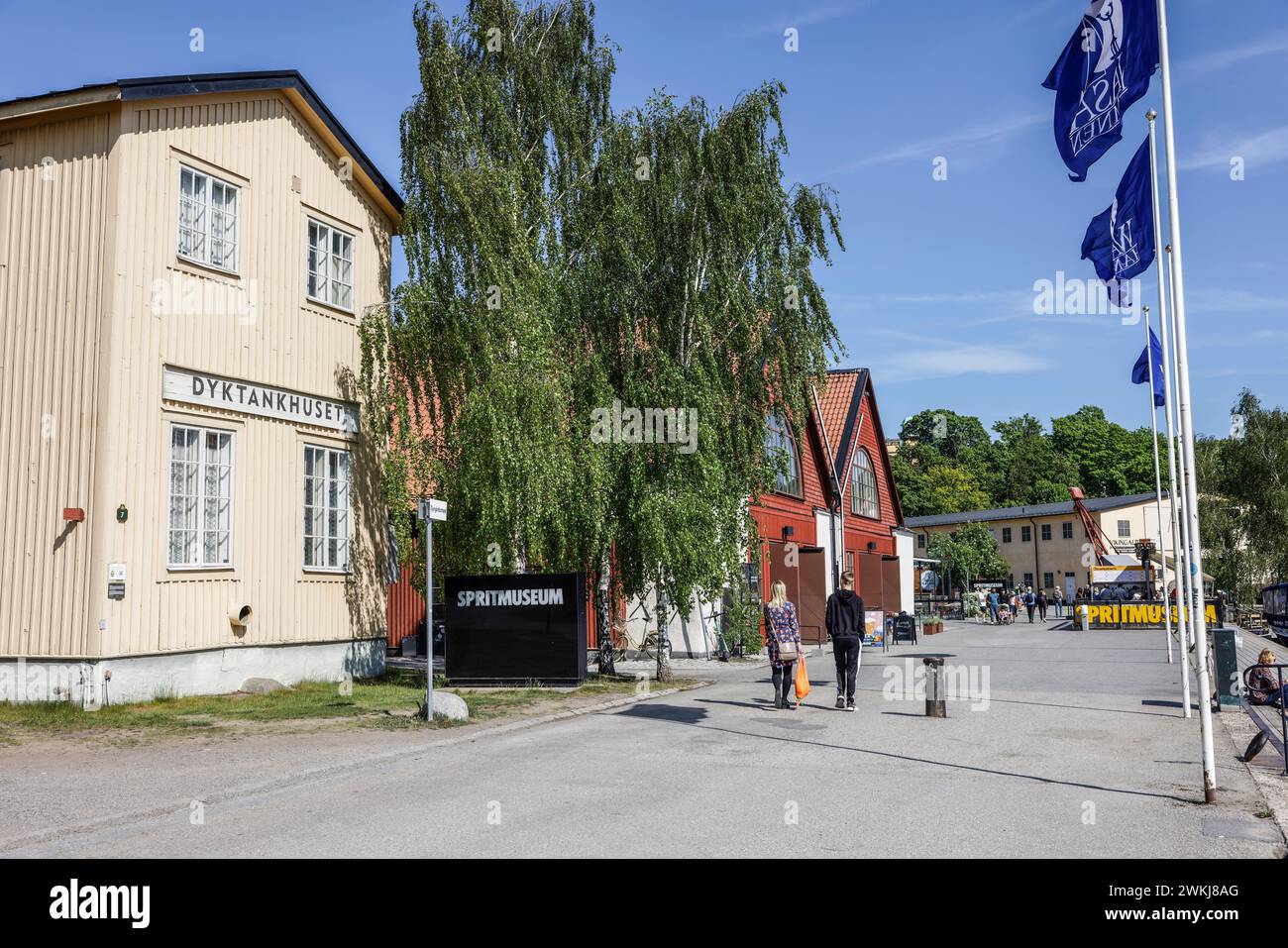 Lo Spiritmuseum (Spirit Museum) ospita la Collezione d'arte Absolut in ex cantieri navali della marina a Galärvarvet a Djurgården, Stoccolma Foto Stock