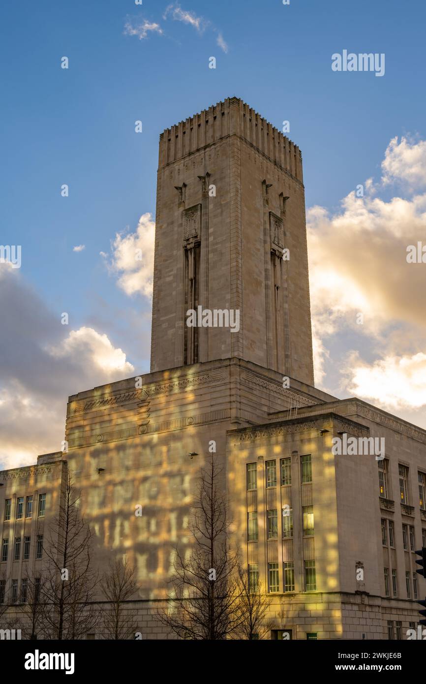 Il pozzo di ventilazione per il Queensway Mersey Tunnel costruito in stile art deco, Liverpool Merseyside Foto Stock