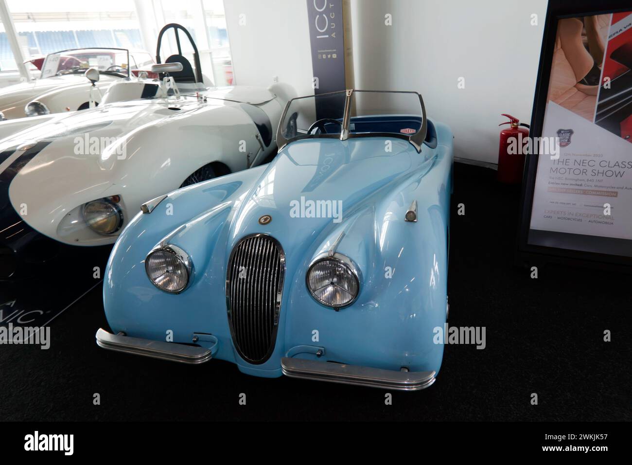 Una Jaguar XK120 Honda-powered Children's Car di Violetta 3:5th Scale, in vendita nell'iconica asta, al Silverstone Festival 2023 Foto Stock