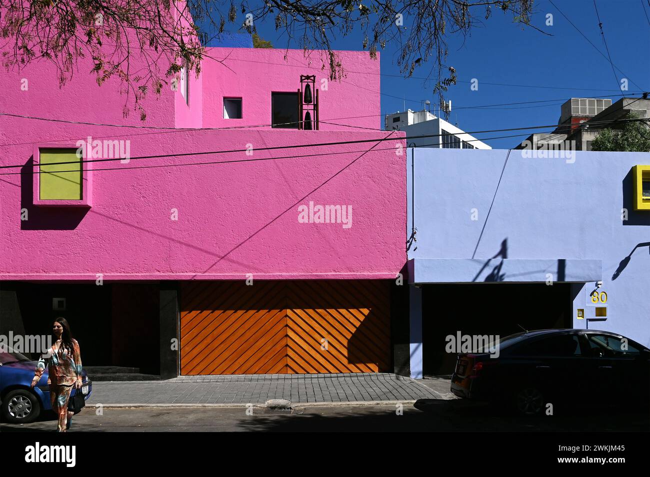 DAS vom mexikanischen Architekten Luis Barragan Morf’n gebaute Gilardi Haus im Stadtteil San Miguel Chapultepec, Mexiko Stadt Foto Stock