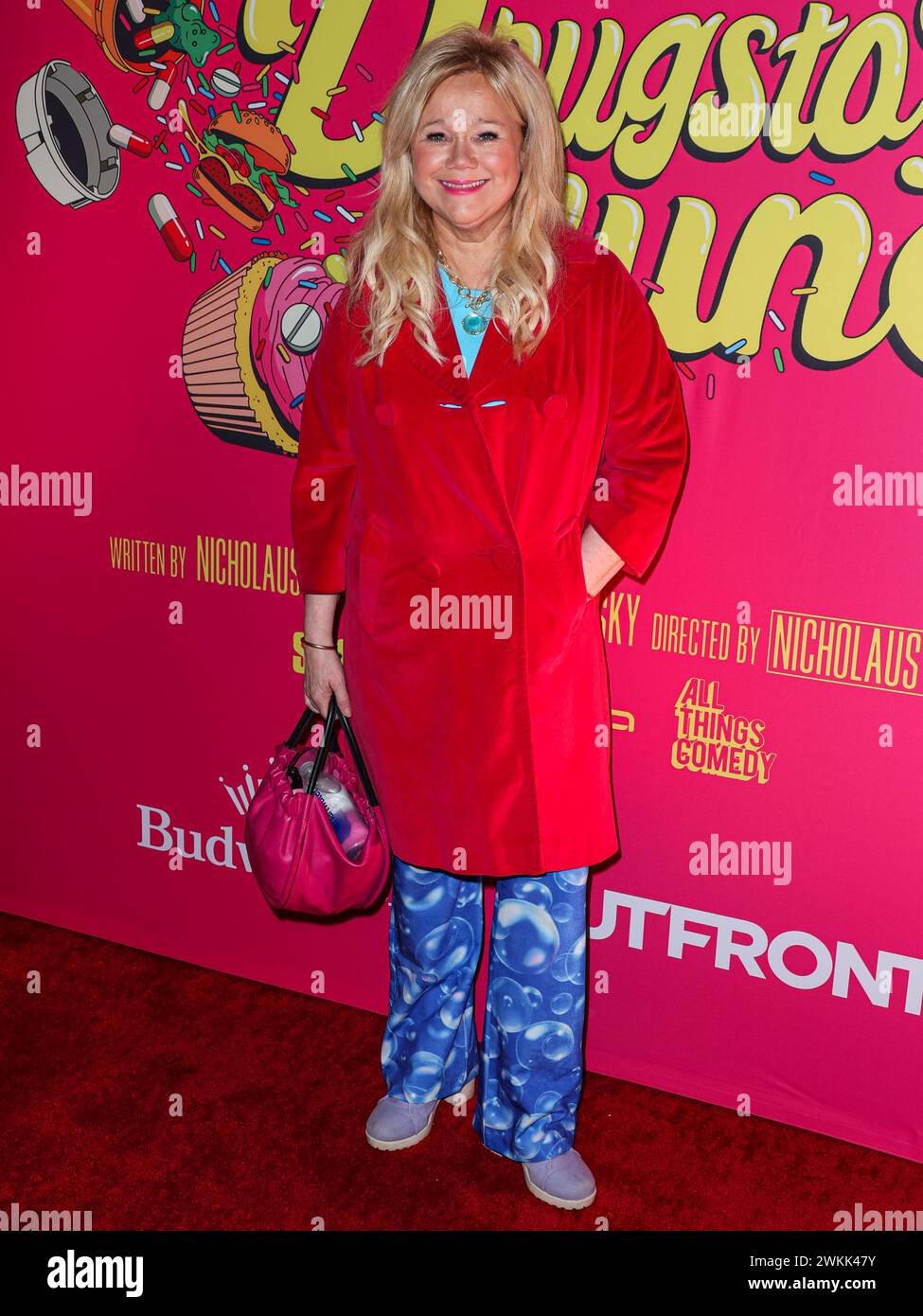 HOLLYWOOD, LOS ANGELES, CALIFORNIA, Stati Uniti - 20 FEBBRAIO: Caroline Rhea arriva alla premiere di Los Angeles di Shout! Studios, All Things Comedy e Utopia 'Drugstore June' si sono tenuti al TCL Chinese 6 Theaters il 20 febbraio 2024 a Hollywood, Los Angeles, California, Stati Uniti. (Foto di Xavier Collin/Image Press Agency) Foto Stock