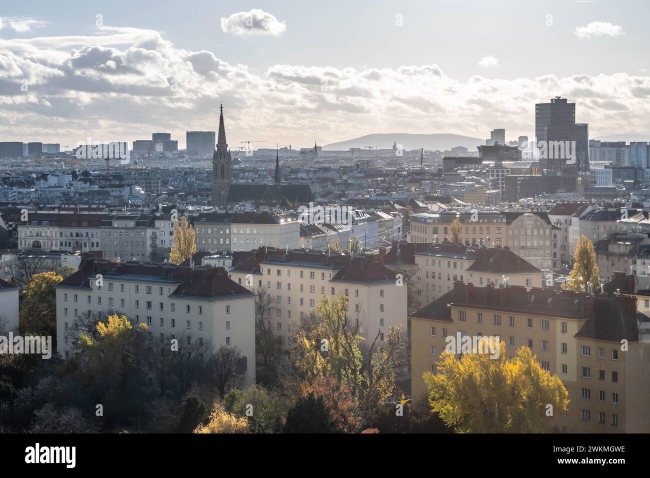 VIENNA, AUSTRIA - 21 novembre 2023: Vista sul parco divertimenti Prater Vien dalla Wiener Riesenrad - ruota panoramica gigante di Vienna Foto Stock