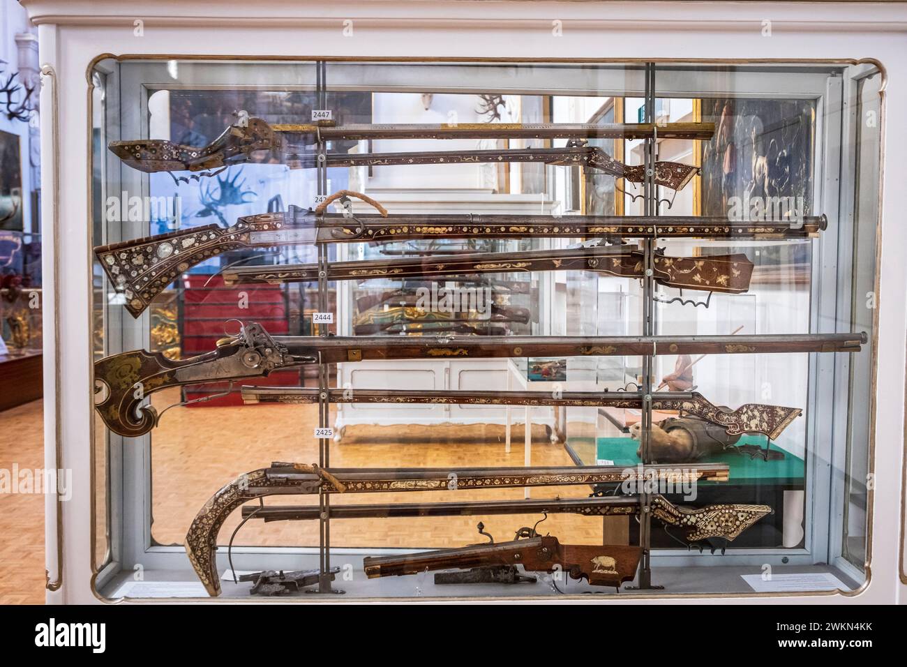 Pezzi da caccia tedeschi del XVI o XVII secolo al Museo tedesco della caccia e della pesca di Monaco, Germania Foto Stock