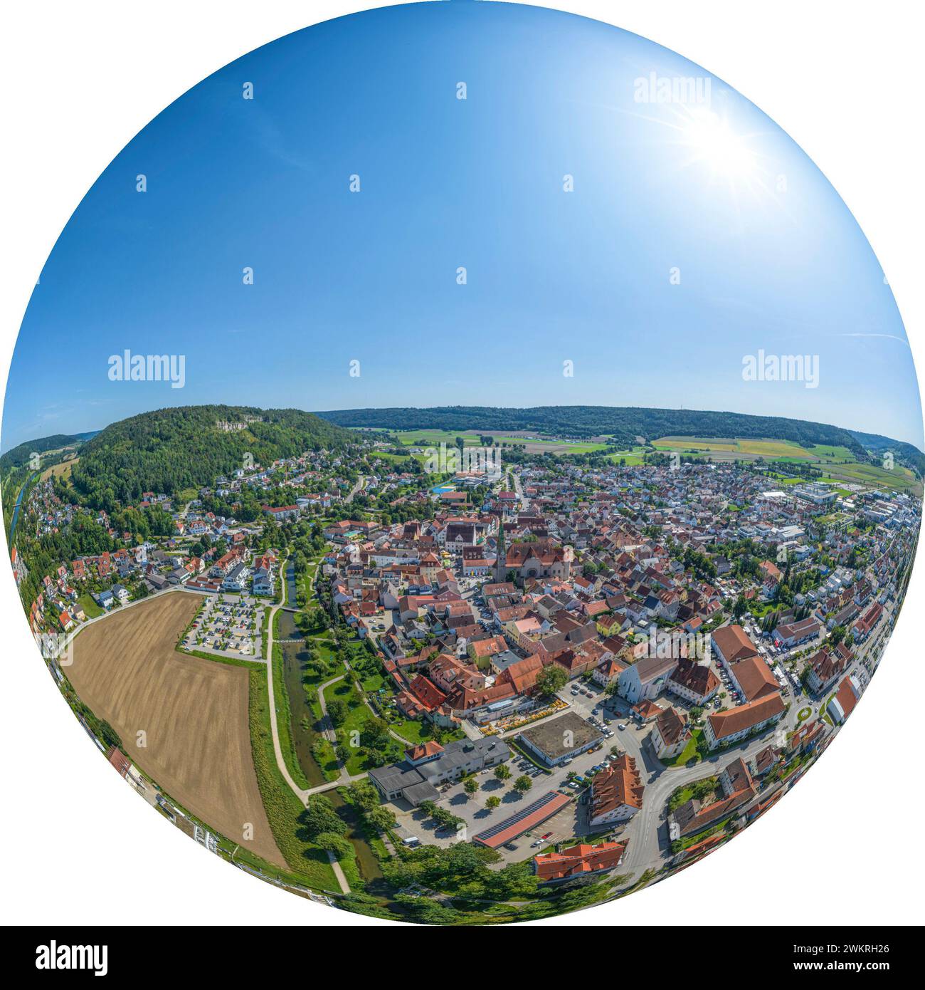 Vista della città di Beilngries nel Parco naturale Altmühltal nella parte settentrionale dell'alta Baviera Foto Stock