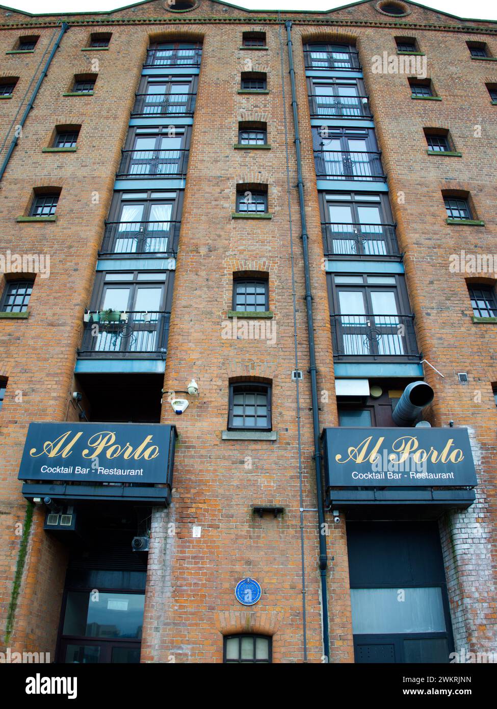 La nuova area Marina di Hull, Yorkshire, Regno Unito e il cocktail bar e ristorante al Porto Foto Stock