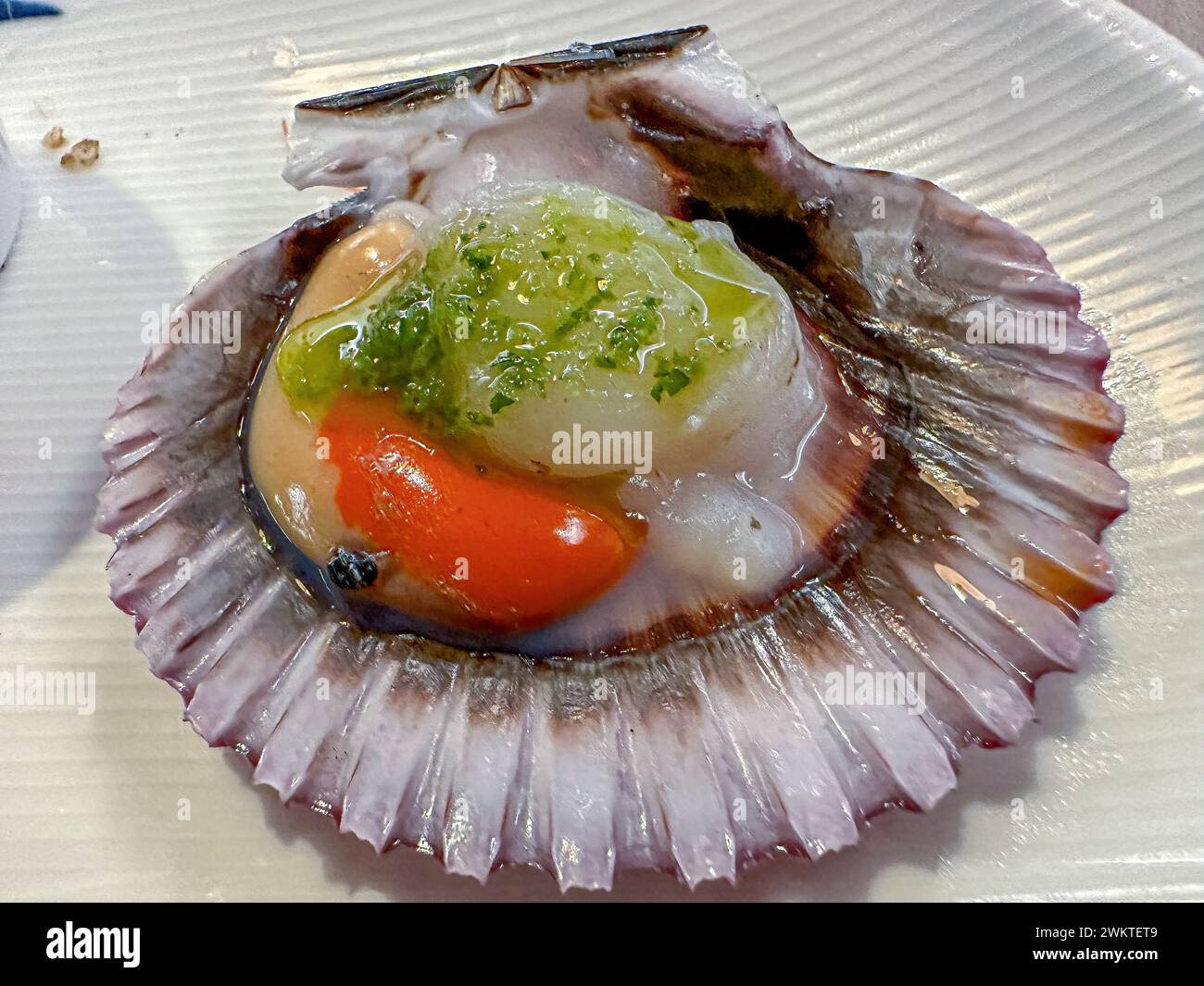 Specialità di pesce servite in un vero ristorante ad Alicante, Spagna Foto Stock