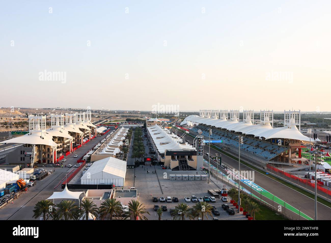 Sakhir, Bahrein. 22 febbraio 2024. Atmosfera del circuito. 22.02.2024. Formula 1 test, Sakhir, Bahrein, giorno due. Il credito fotografico dovrebbe essere: XPB/Alamy Live News. Foto Stock