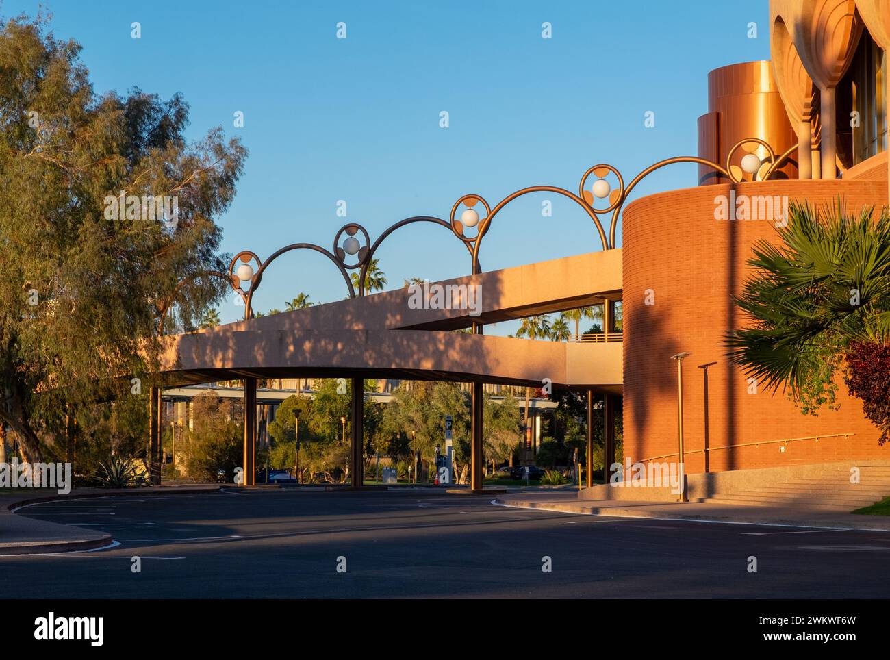 Edificio dell'Arizona State University Gammage progettato da Frank Lloyd Wright, Mesa, Phoenix, Arizona, USA Foto Stock