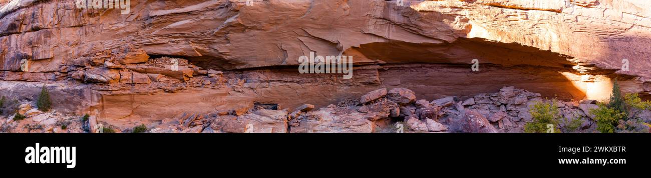 Green Mask Ruin, abitazioni Anasazi e arte rupestre, Utah, Stati Uniti Foto Stock