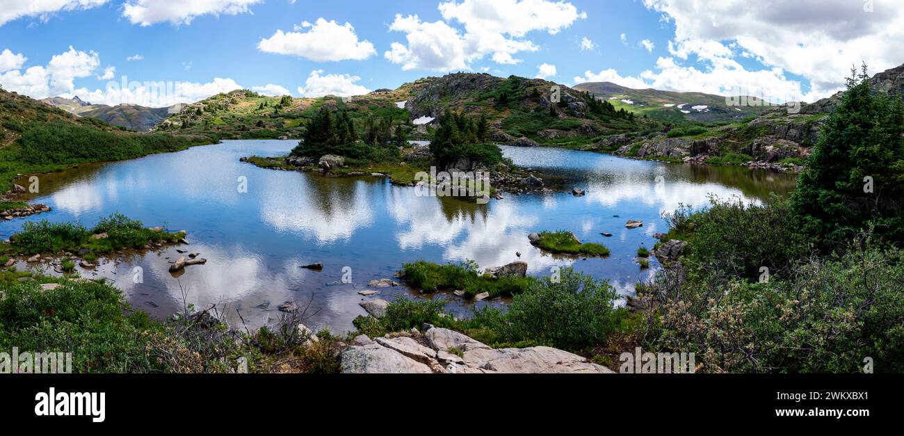 Lago nelle San Juan Mountains, Silverton, Colorado, Stati Uniti Foto Stock