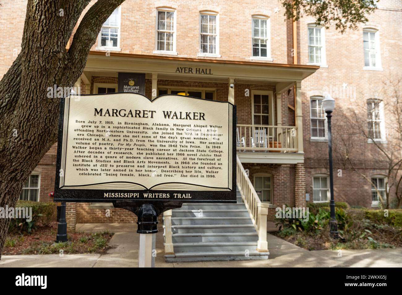 Jackson, MS - 7 febbraio 2024: Marcatore Margaret Walker sul Mississippi Writers Trail nel campus della Jackson State University Foto Stock