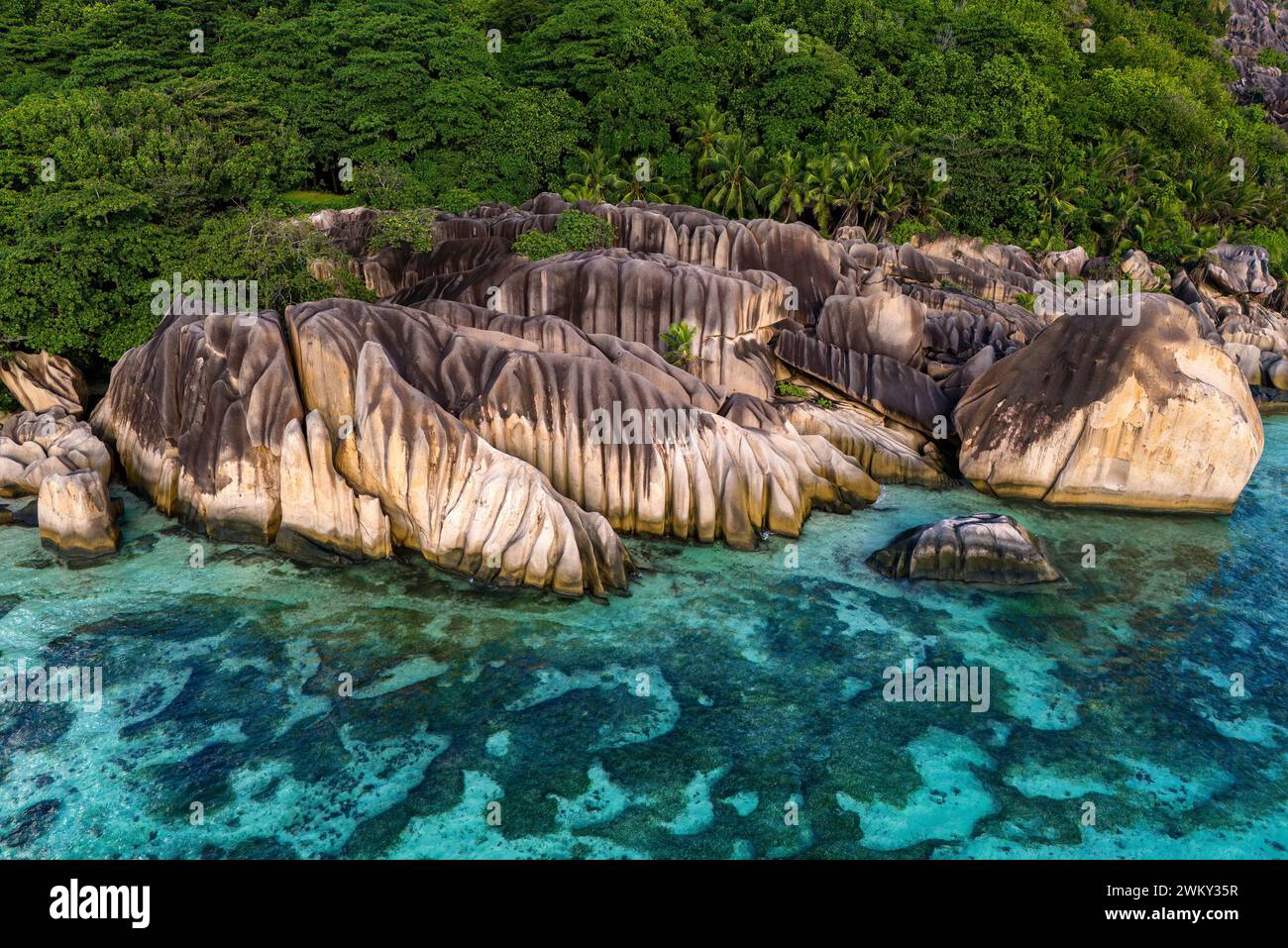 Vista aerea di Anse Source d'Argent, la Digue, Seychelles Foto Stock