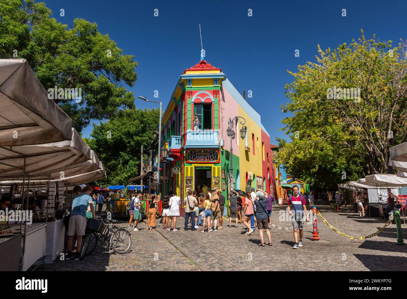 Splendidi edifici colorati a El Caminito, la Boca, Buenos Aires, Argentina Foto Stock