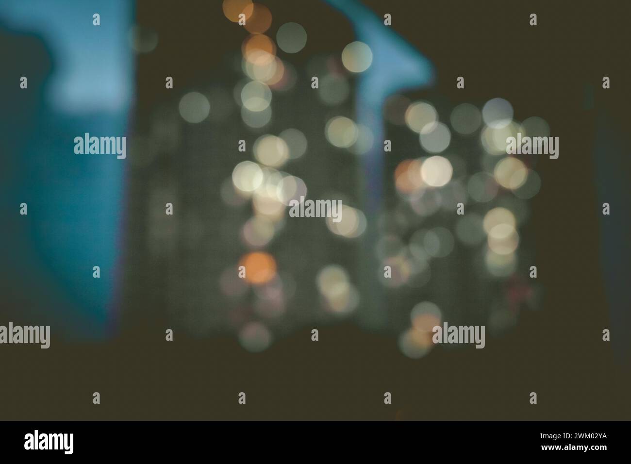 Bokeh di luci su sfondo nero Foto Stock