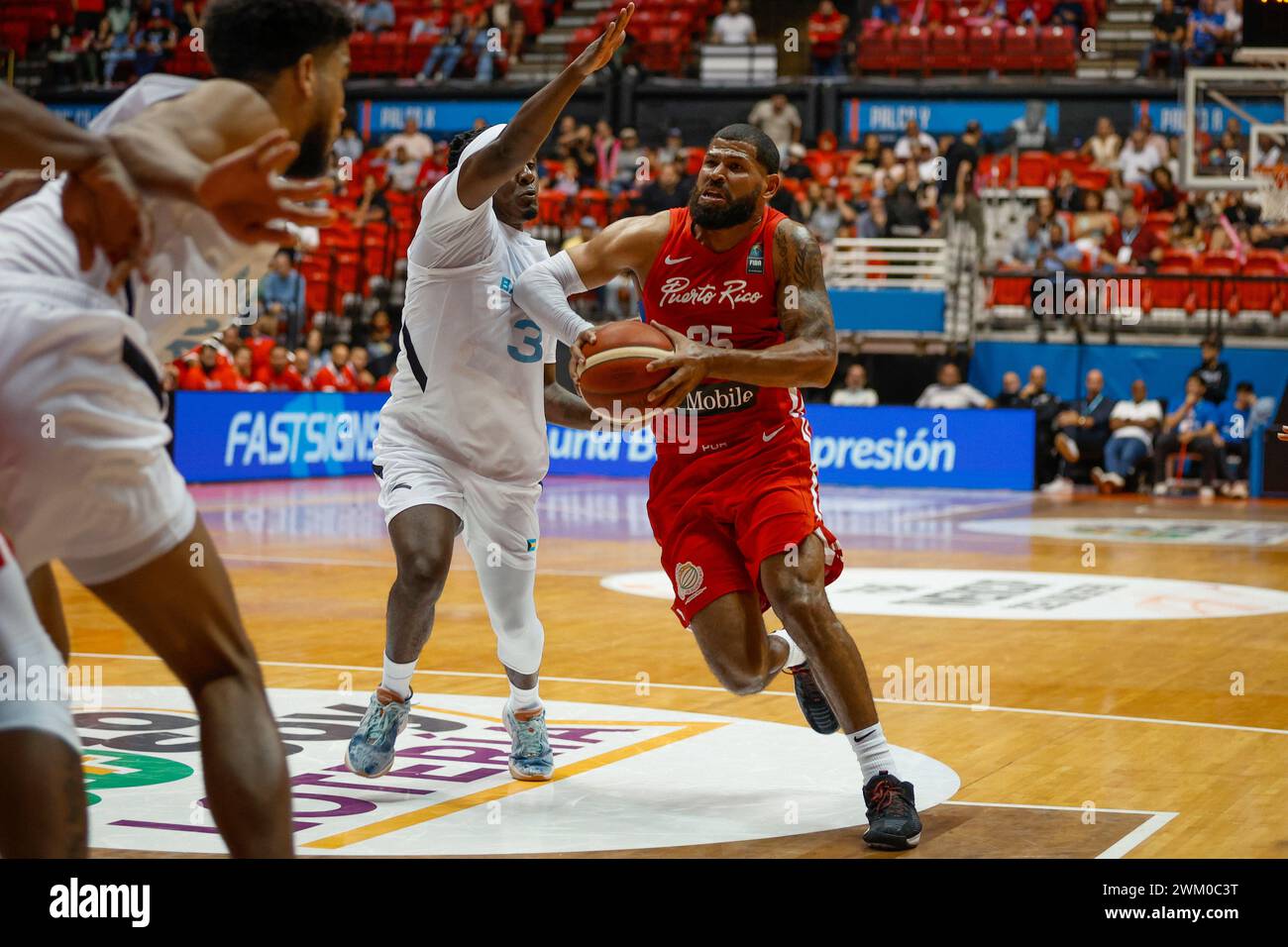 SAN JUAN, SAN JUAN Porto Rico #35 Ángel Matías. FIBA AmeriCup 2025 qualificazioni (finestra 1) Bahamas vs Porto Rico (punteggio finale: 88 Bahamas vs 77 Porto Rico) il 22 febbraio 2024 a San Juan Porto Rico. (Foto di Edgardo J. Medina Millán/Sipa USA) credito: SIPA USA/Alamy Live News Foto Stock