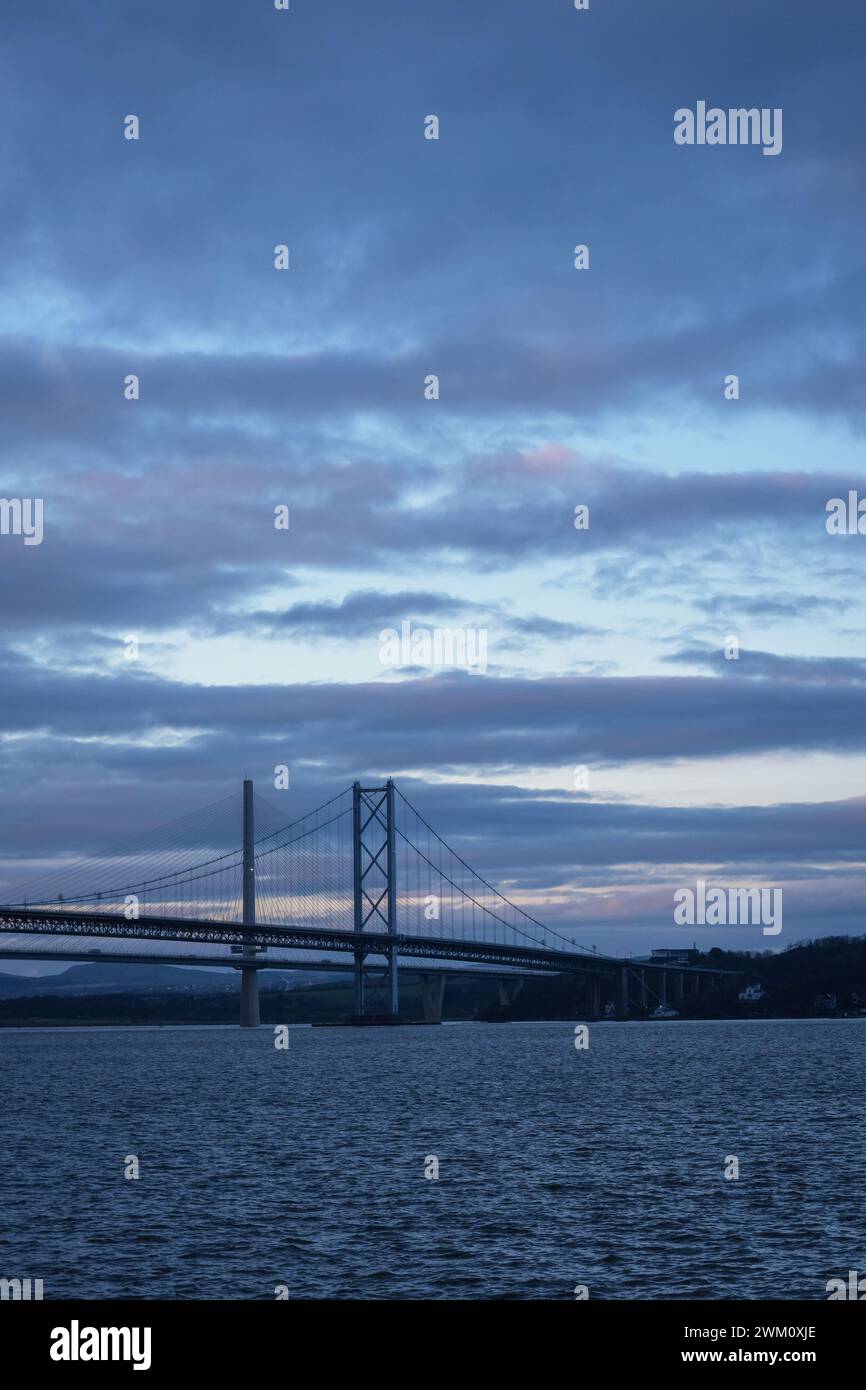 Serata al Firth of Bridge, South Queensferry, Scozia Foto Stock
