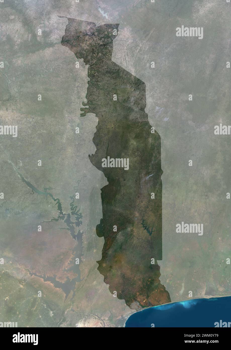 Immagine satellitare a colori del Togo, con maschera. Foto Stock