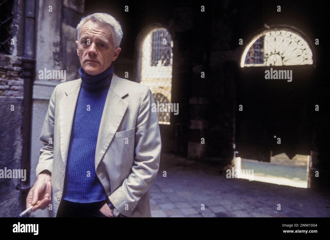 3824172 Robert David MacDonald; (add.info.: Venezia, 1980. Drammaturgo e regista teatrale britannico Robert David MacDonald / Venezia, 1980. Il rammaturgo e regista teatrale inglese Robert David MacDonald); © Marcello Mencarini. Tutti i diritti riservati 2024. Foto Stock