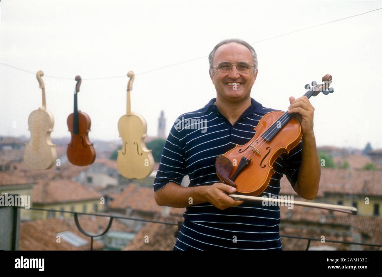 3827163 Salvatore Accardo; (add.info.: Cremona, 1987. Violinista italiano Salvatore Accardo / Cremona, 1987. Il violinista Salvatore Accardo); © Marcello Mencarini. Tutti i diritti riservati 2024. Foto Stock