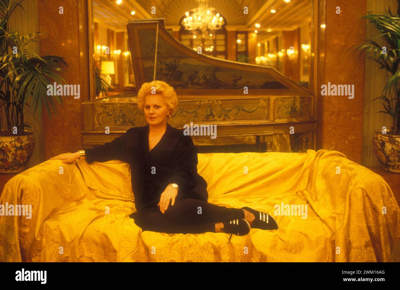 3830418 Katia Ricciarelli; (add.info.: Soprano Katia Ricciarelli (1991) / il soprano Katia Ricciarelli (1991)); © Marcello Mencarini. Tutti i diritti riservati 2024. Foto Stock