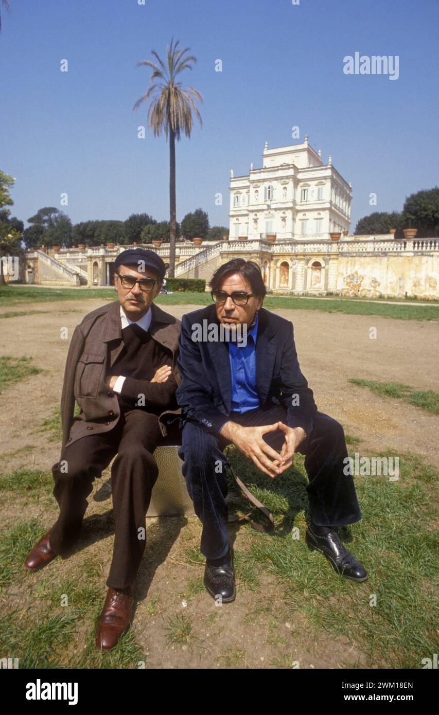 3833020 Vitytorio e Paolo Taviani; (add.info.: Roma, Villa Pamphili, 1985. Registi italiani Vitytorio e Paolo Taviani / Roma, Villa Pamphili, 1985. I registi Vittorio e Paolo Taviani); © Marcello Mencarini. Tutti i diritti riservati 2024. Foto Stock