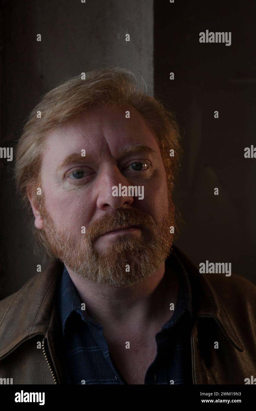 4065809 Lione, Quais du Polar 2017. Scrittore britannico di thriller J.R. Ellory (foto); (add.info.: Lione; Lione, Francia; Francia, Palais de la BourseQuais du Polar 2017 Lione, Quais du Polar 2017. Lo scrittore inglese di thriller J.R. Ellory); © Marcello Mencarini. Tutti i diritti riservati 2024. Foto Stock