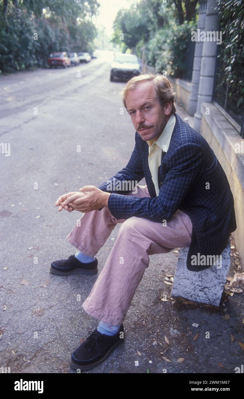 4070415 Lido di Venezia, Mostra del Cinema di Venezia 1981. L'attore tedesco Rüdiger Vogler, ha recitato in "Die bleierne Zeit" (gli anni del piombo) di Margarethe von Trotta, vincitore del premio al miglior film (foto); (add.info.: Lido di Venezia, Lido di Venezia, Italia, Lido di venezia, Mostra del Cinema di Venezia 1981. L'attore Rudiger Vogler, interprete del film 'Die bleierne Zeit' (anni di piombo) di Margarethe von Trotta, vincitrice del Leone d'oro per il miglior film); © Marcello Mencarini. Tutti i diritti riservati 2024. Foto Stock