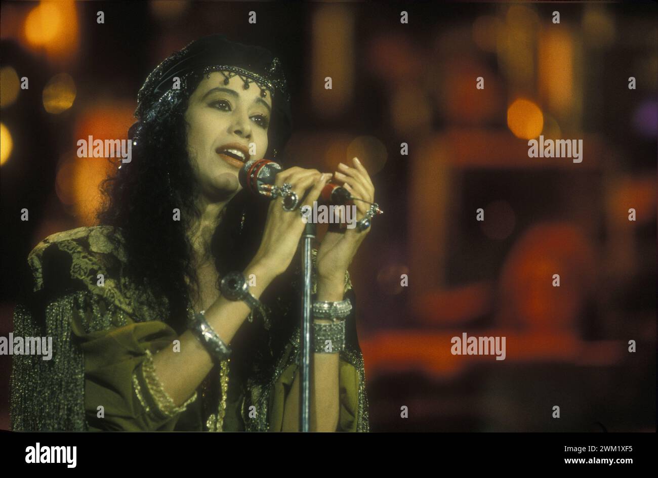 MME4740582 cantante pop israeliana Ofra Haza/Festival di Sanremo 1991; (add.info.: cantante pop israeliana Ofra Haza/Festival di Sanremo 1991); © Marcello Mencarini. Tutti i diritti riservati 2024. Foto Stock