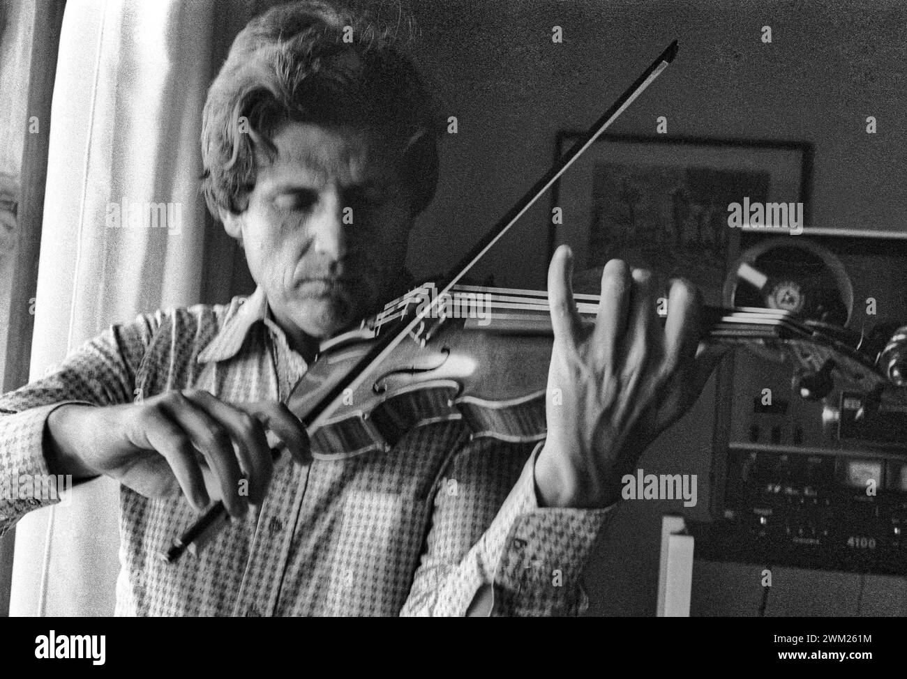 MME4783821 Venezia, 1979 violinista italiano Uto Ughi/Venezia, 1979 il violinista Uto Ughi-; (add.info.: Venezia, 1979 violinista italiano Uto Ughi/Venezia, 1979 il violinista Uto Ughi-); © Marcello Mencarini. Tutti i diritti riservati 2024. Foto Stock