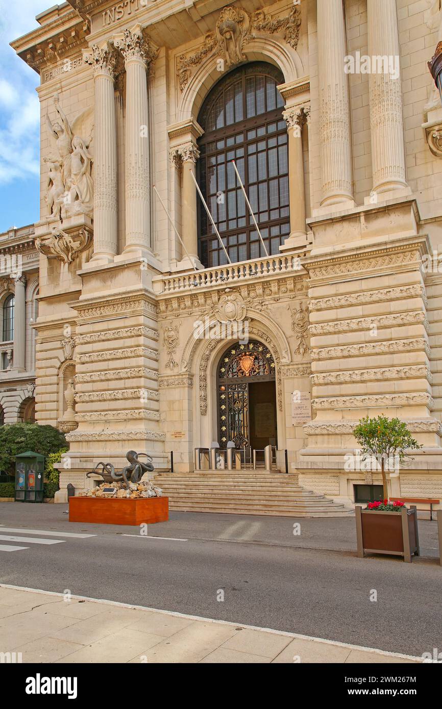 Città di Monaco, Monaco - 18 gennaio 2012: Ingresso all'Acquario e al Museo Oceanografico il mondo acquatico del Principe Alberto i e Jacques Cousteau. Foto Stock