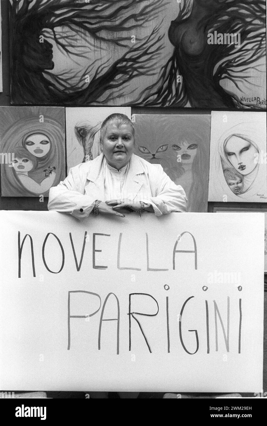 MME4805019 Roma, circa 1980. Il pittore italiano Novella Parigini/Roma, 1980 circa. Pittress Novella Parigini -; (add.info.: Roma, circa 1980. Il pittore italiano Novella Parigini/Roma, 1980 circa. Pittress Novella Parigini -); © Marcello Mencarini. Tutti i diritti riservati 2023. Foto Stock