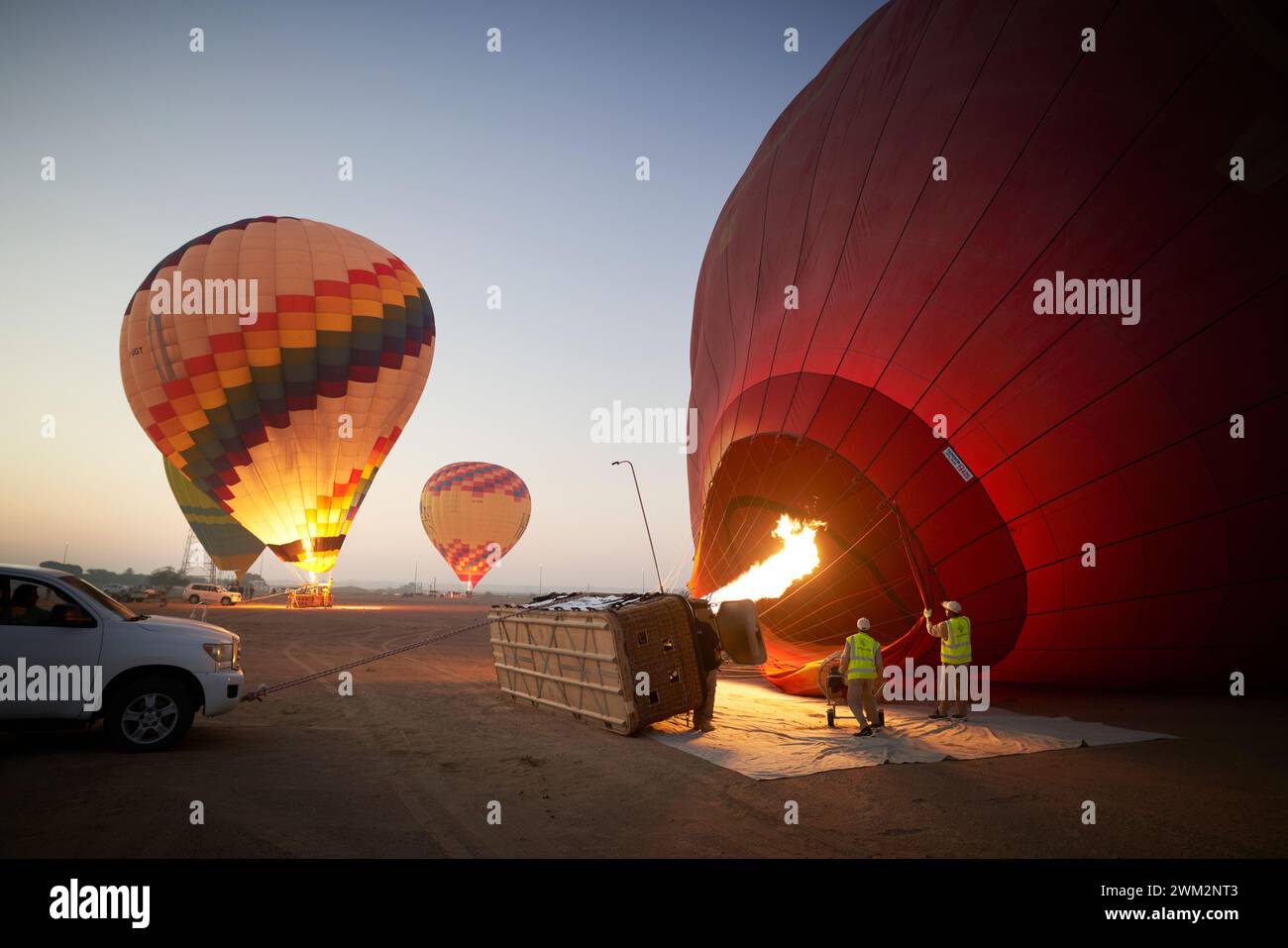 Volo in mongolfiera a Dubai, Emirati Arabi Uniti Foto Stock