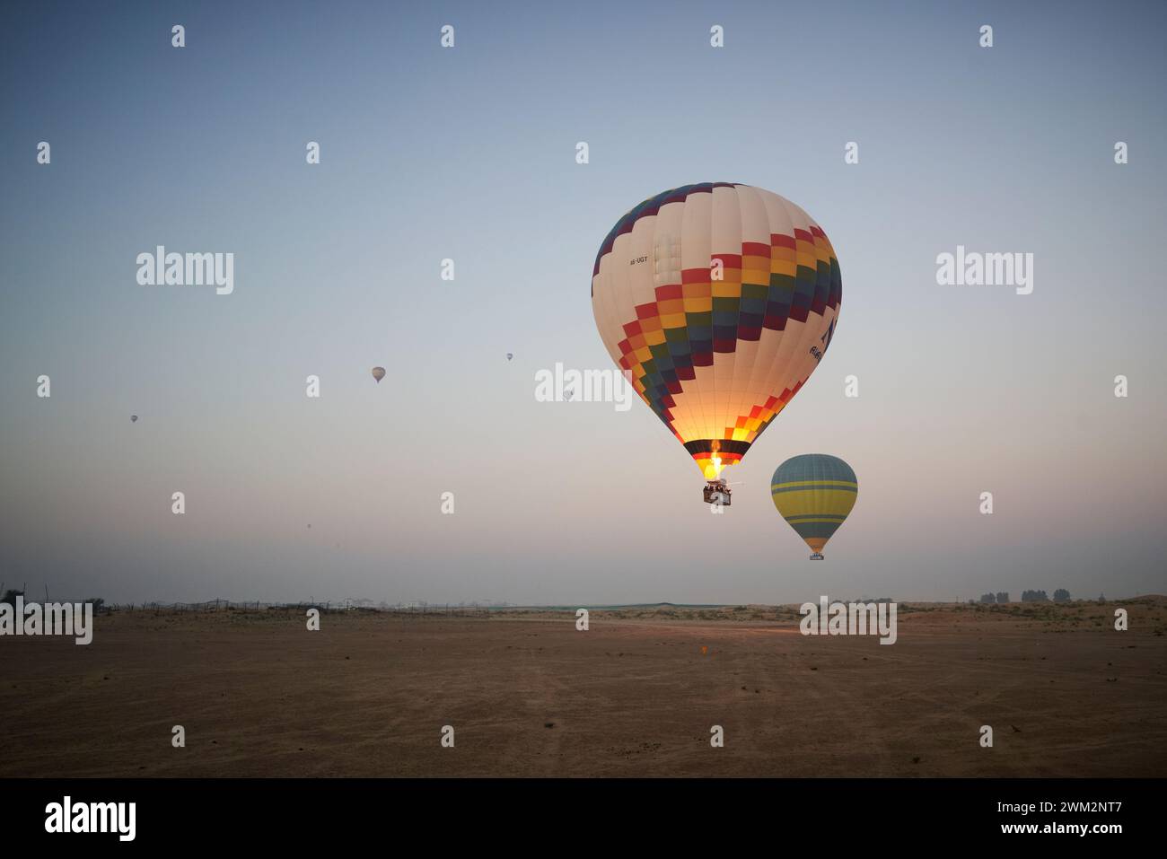 Volo in mongolfiera a Dubai, Emirati Arabi Uniti Foto Stock