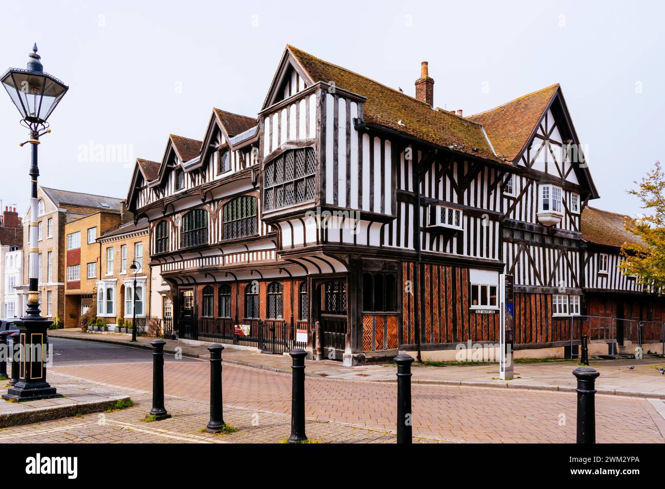 Southampton Tudor House. L'edificio in legno è stato costruito alla fine del XV secolo. Southampton, Hampshire, Inghilterra, Regno Unito, Regno Unito, Europa Foto Stock