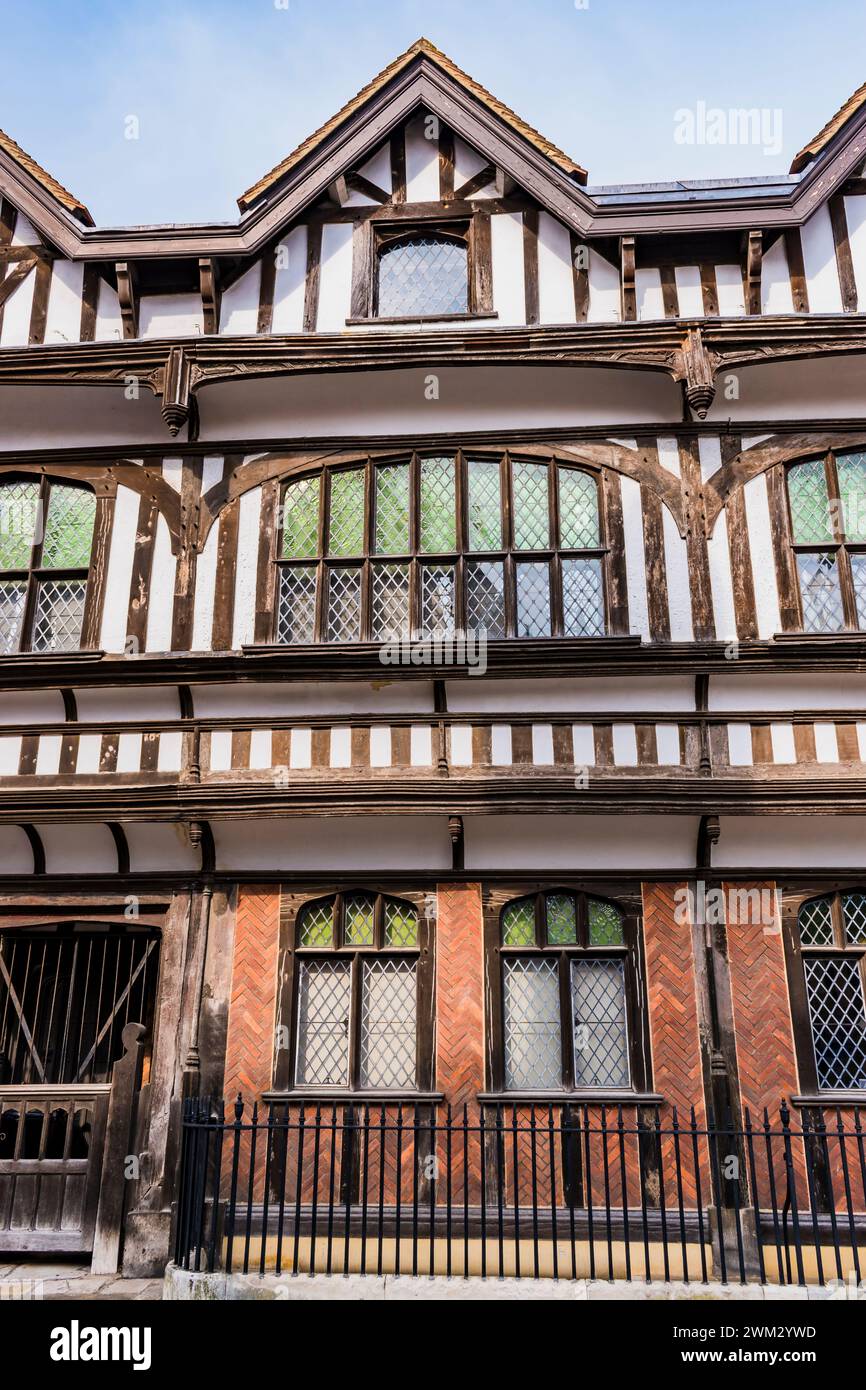 Dettagli. Southampton Tudor House. L'edificio in legno è stato costruito alla fine del XV secolo. Southampton, Hampshire, Inghilterra, Regno Unito, Regno Unito, E Foto Stock