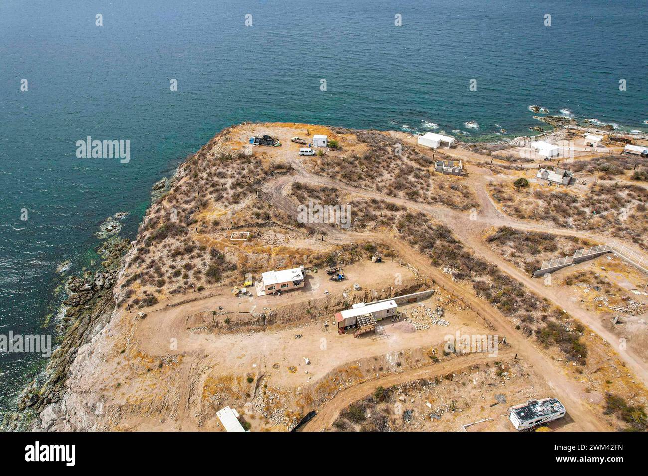 Baia e spiaggia intorno a San Carlos, Sonora, Messico. Comune di Nuevo Guaymas, Messico. rocky (foto di Luis Gutierrez/ Norte Photo/) ​ Bahia y playa alrededor de San Carlos, Sonora Messico. Municipio Nuevo Guaymas Messico . (Foto di Luis Gutierrez/ Norte Photo/) Foto Stock