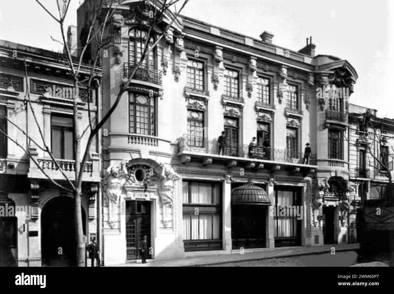 Belle Époque o prima foto tra le due guerre di strada Constantin mille n.. 16, Bucarest, Romania. Foto Stock