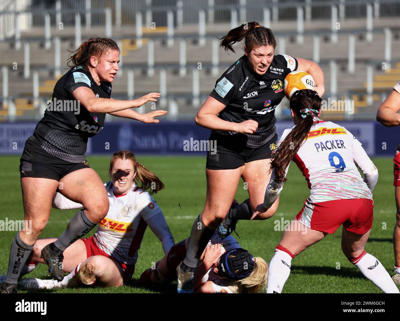 Exeter, Devon, Regno Unito. 24 febbraio 2024. Allianz Premiership Women's Rugby: Exeter Chiefs vs Harlequins at Sandy Park, Exeter, Devon, Regno Unito. Nella foto: DaLeaka Menin segna la prima meta dei Chiefs. Crediti: Nidpor/Alamy Live News Foto Stock
