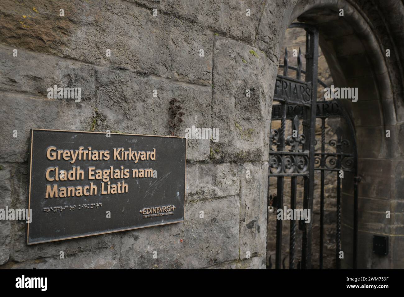 Edimburgo Scozia, Regno Unito {Days} febbraio 2024. Vista generale della chiesa di Grayfriars. credito sst/alamy notizie in diretta Foto Stock