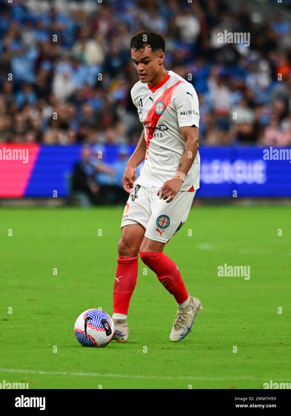 Parramatta, Australia. 24 febbraio 2024. Vicente Felipe Fernández Godoy del Melbourne City FC è visto in azione durante il round 18 della stagione A-League 2023/24 tra Sydney FC e Melbourne City FC tenutosi al CommBank Stadium. Punteggio finale; Sydney FC 1:1 Melbourne City FC. (Foto di Luis Veniegra/SOPA Images/Sipa USA) credito: SIPA USA/Alamy Live News Foto Stock