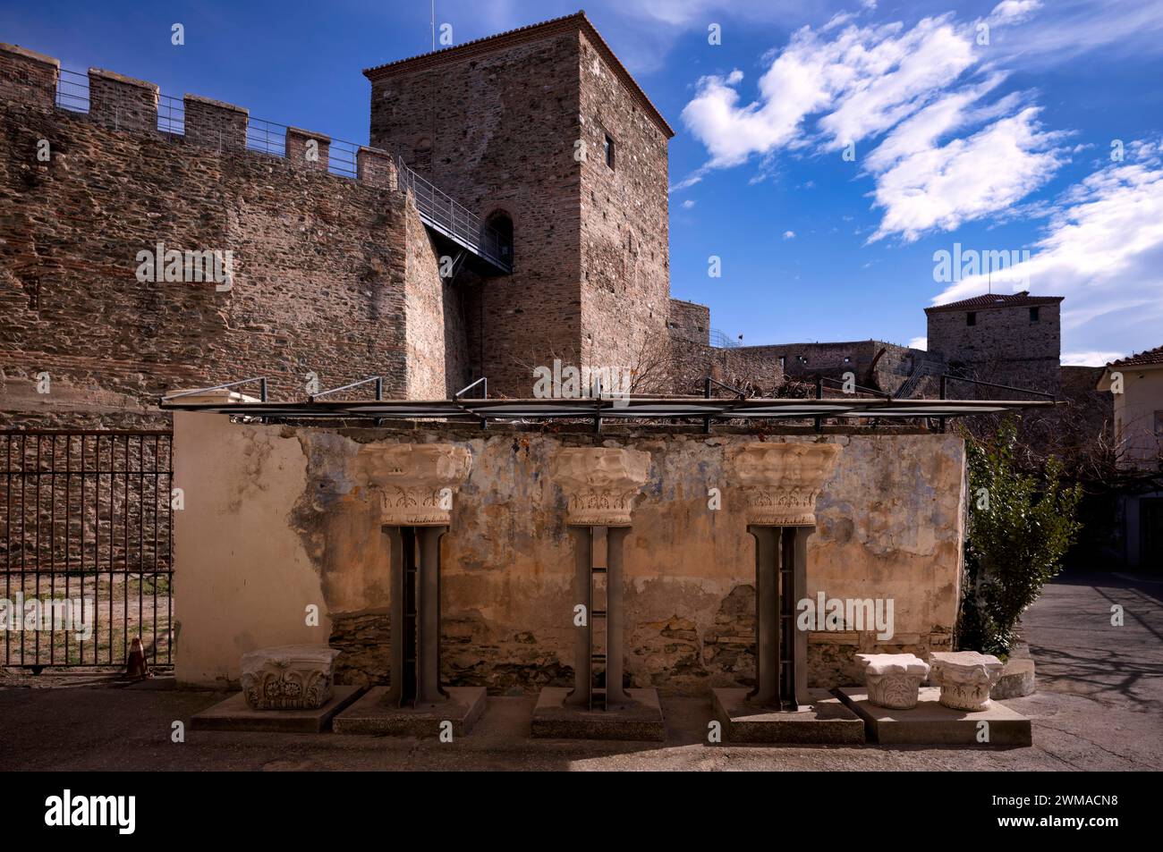 Sito archeologico, torre di accesso, Acropoli, Heptapyrgion, fortezza, cittadella, Salonicco, Macedonia, Grecia Foto Stock