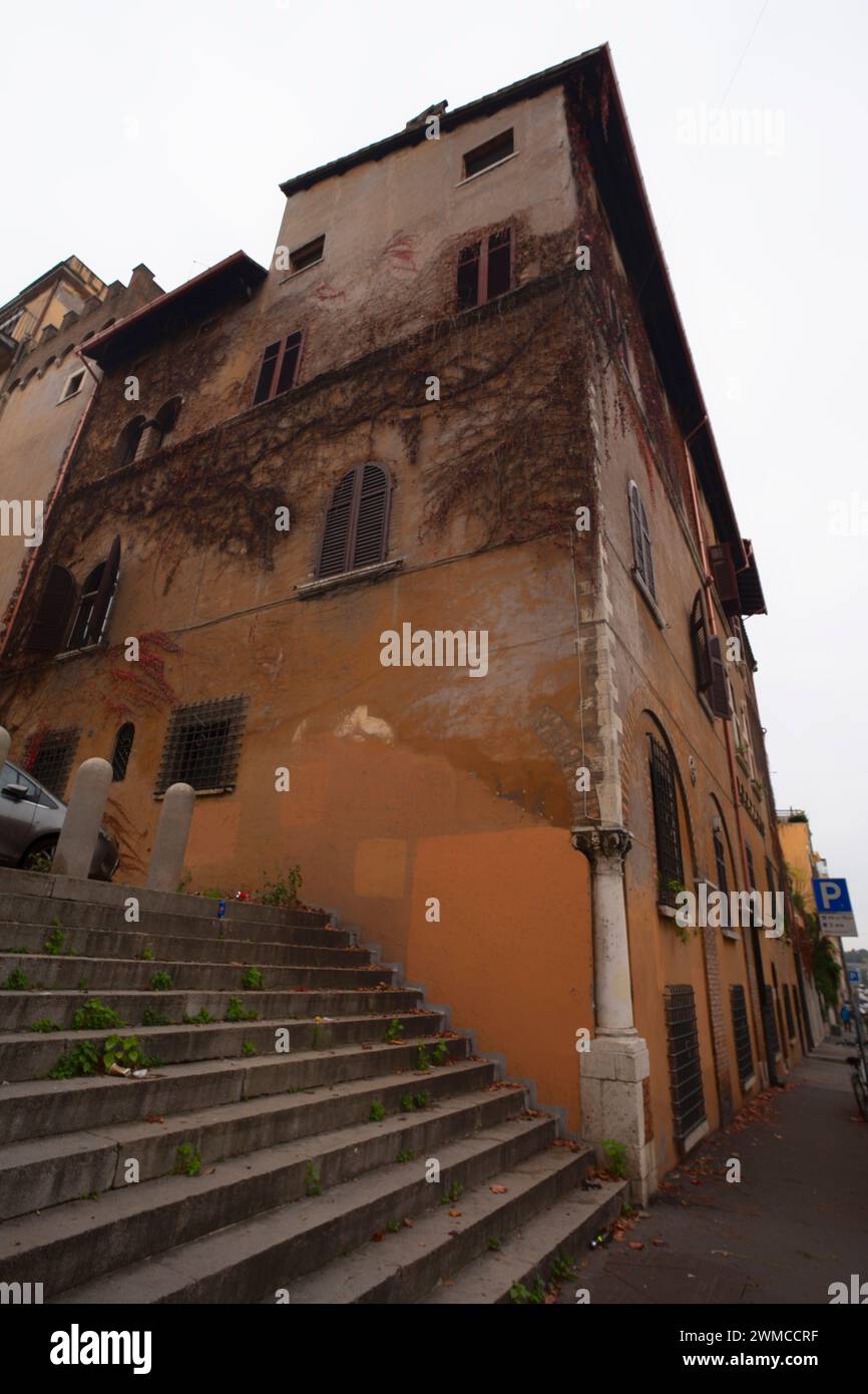 Diverse vedute del centro di Roma. Strade e vita ordinaria, Roma Italia Foto Stock