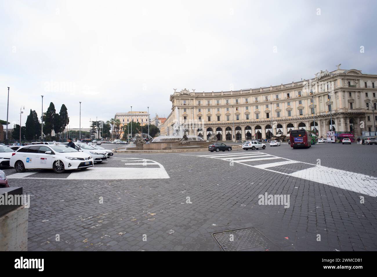 Diverse vedute del centro di Roma. Strade e vita ordinaria, Roma Italia Foto Stock