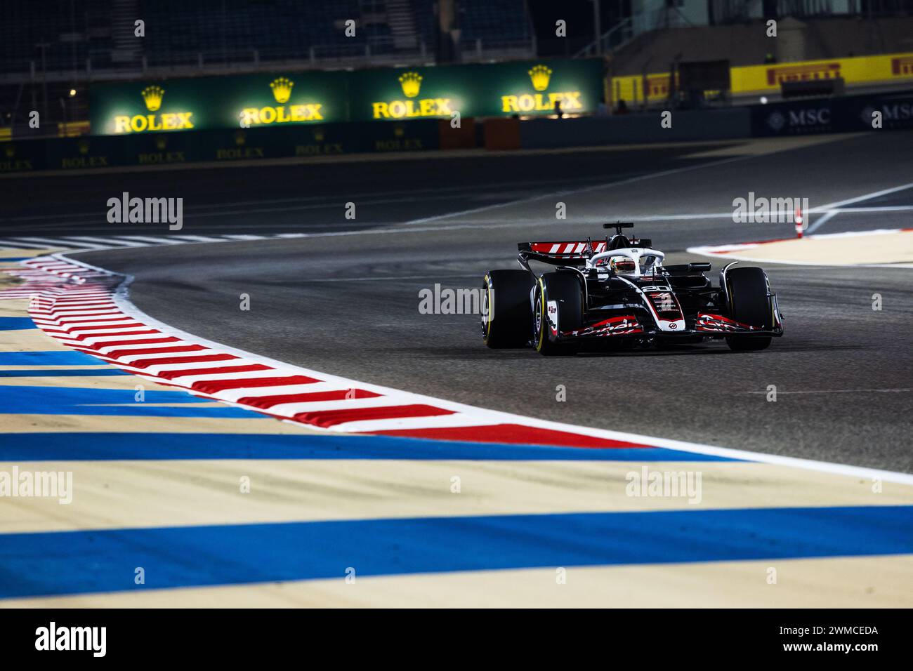 MANAMA, BAHREIN, Bahrain International Circuit, 22.feb.2024: Kevin Magnussen della Danimarca e MoneyGram Haas F1 Team durante i test di Formula 1 in Bahrain Foto Stock