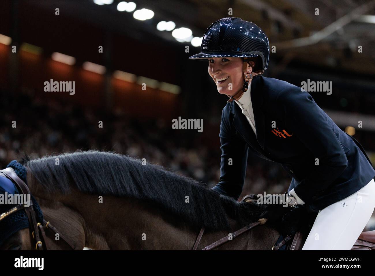 Gothenburg, Svezia. 25 febbraio 2024. Wilma Hellström di Svezia con quinti von Hof durante la CSI5*-W Longines FEI Jumping World Cup™ presentata da Volkswagen al Gothenburg Horse Show il 25 febbraio 2024, Scandinavium, Svezia (foto di Maxime David - MXIMD Pictures) crediti: MXIMD Pictures/Alamy Live News Foto Stock