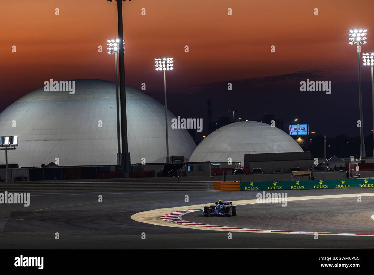 MANAMA, BAHRAIN, circuito internazionale del Bahrain, 21.feb.2024: Pierre Gasly di Francia e BWT Alpine F1 Team durante i test invernali di Formula 1 del Bahrain Foto Stock