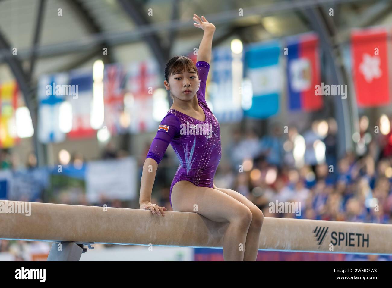 Cottbus, Germania. 25 febbraio 2024. Ginnastica: Coppa del mondo, donne: Battute irregolari, finale alla Lausitz Arena. Urara Ashikawa dal Giappone in azione. Crediti: Frank Hammerschmidt/dpa/Alamy Live News Foto Stock