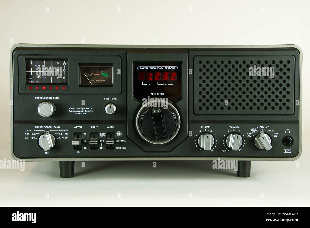 VINTAGE PHENOLIC SPEAKER TERMINAL STRIP 3 SCREWS FOR STEREO SWAN SHORTWAVE RADIO - Foto 10