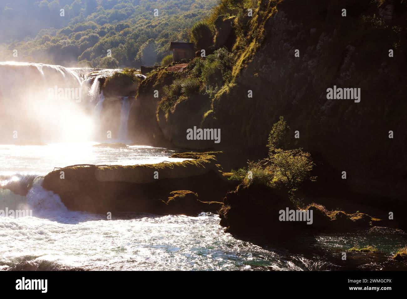 Wasserfall, Strbacki Buk, Fluss, Flussufer, una Nationalpark, Bosnien, Bihac, Paradies, Naturschönheit, una Fluss, Schöner Wasserfall Nationalpark una Foto Stock